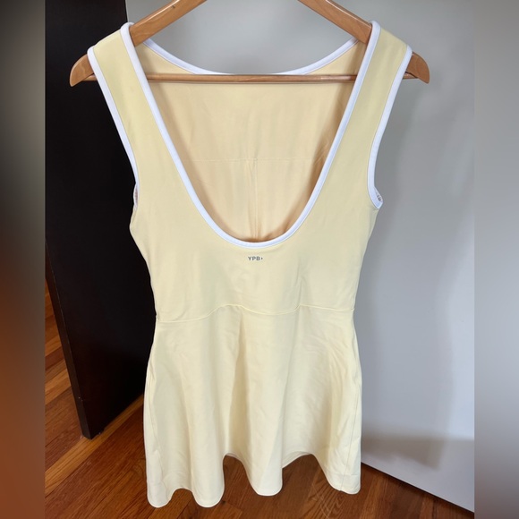 Abercrombie & Fitch Yellow Sleeveless Dress - Picture 4 of 5
